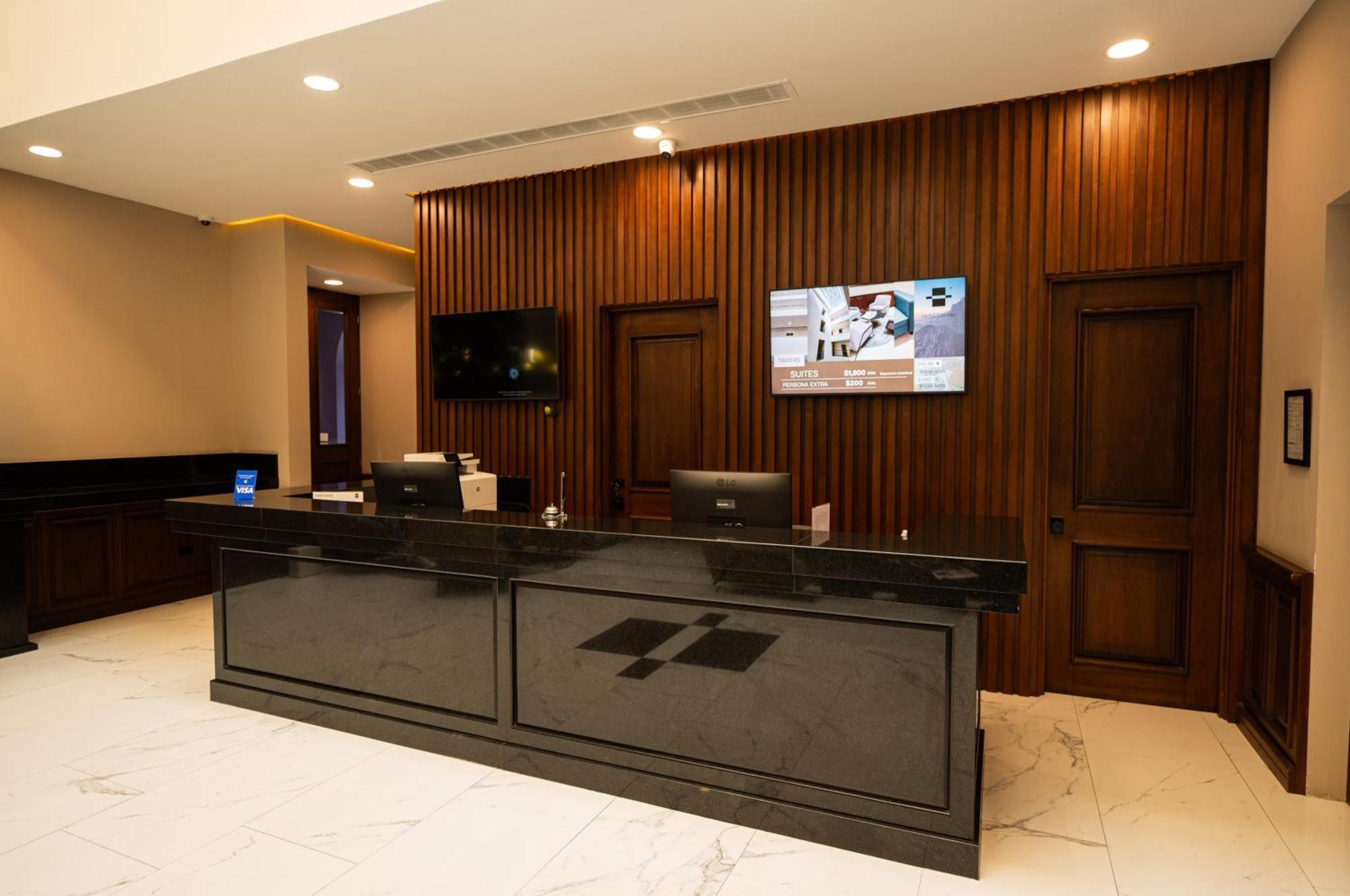 Hotel Centria Монтеррей Экстерьер фото